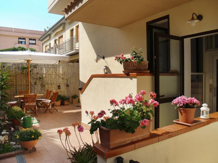 Residence Teclini Castiglione della Pescaia Esterno foto