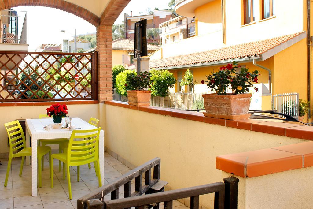Residence Teclini Castiglione della Pescaia Esterno foto